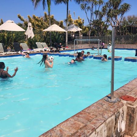 Umhlanga Breakers Resort Durban Exterior photo