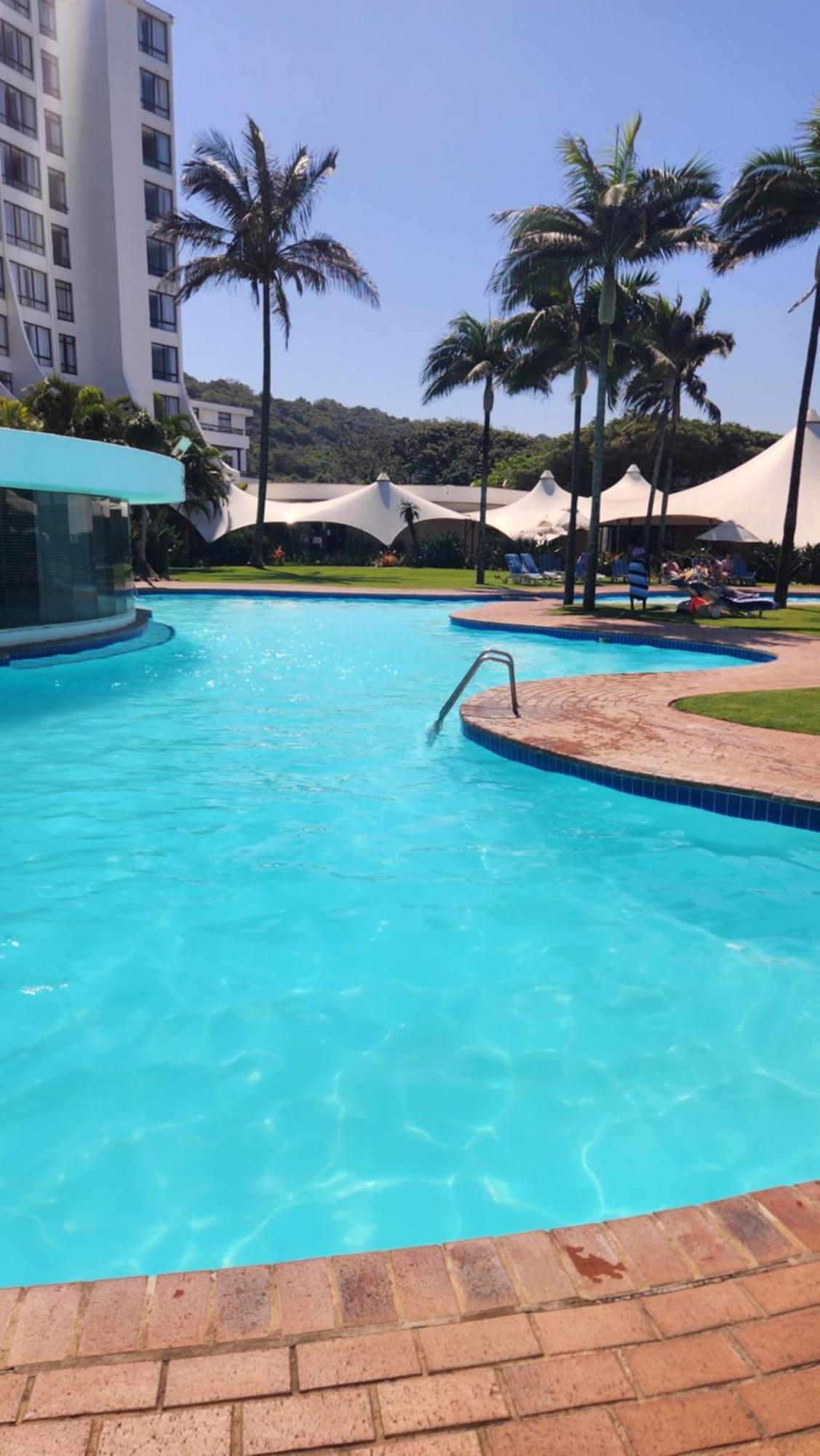 Umhlanga Breakers Resort Durban Exterior photo